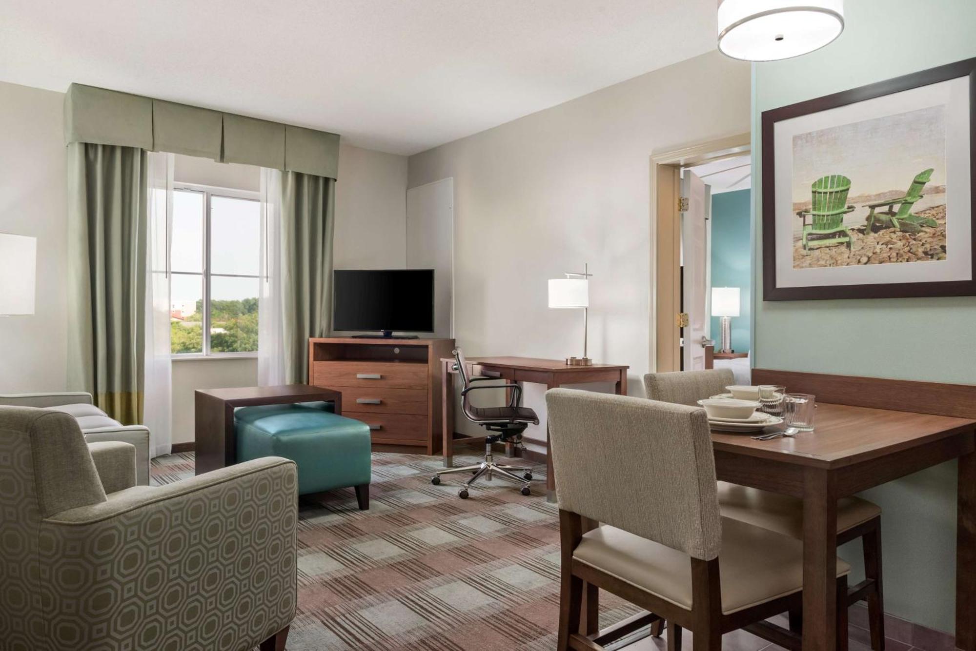 Homewood By Hilton Charleston -